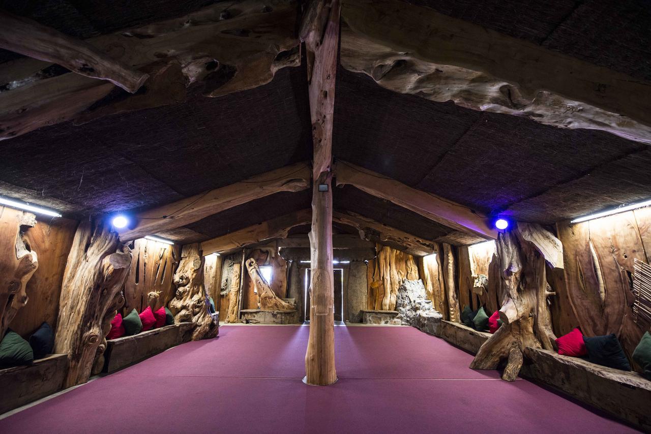 Beachcomber Lodge & Backpacker Каитаиа Экстерьер фото
